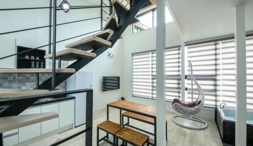 Room (Room 204 (duplex jet spa individual b)