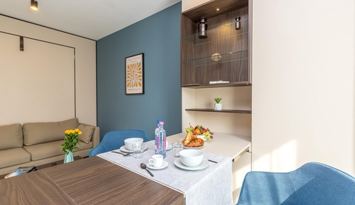 Family Studio (ICON H Lugano 404 Suite Micro Living)