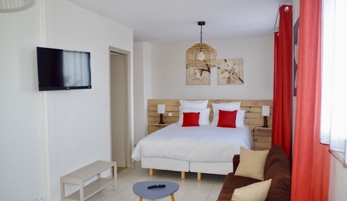 Comfort Triple Room