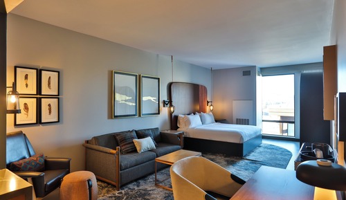 Suite, Multiple Beds