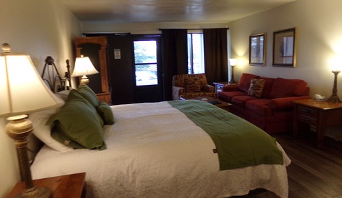 Unit 123 - Studio Condominium