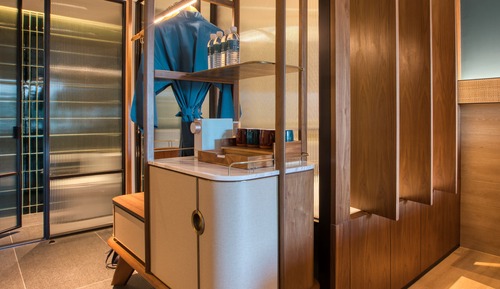 Eden Deluxe Bedroom