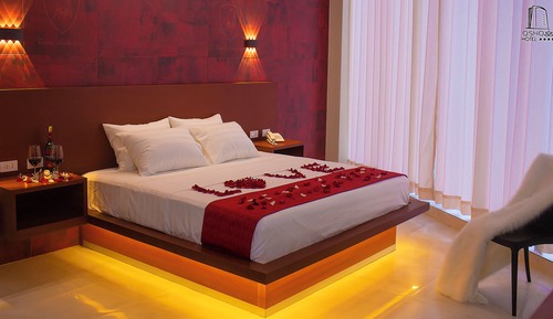 Premium Room, Hot Tub, City View