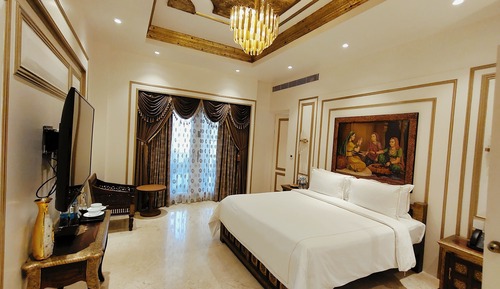Studio Villa - First Floor