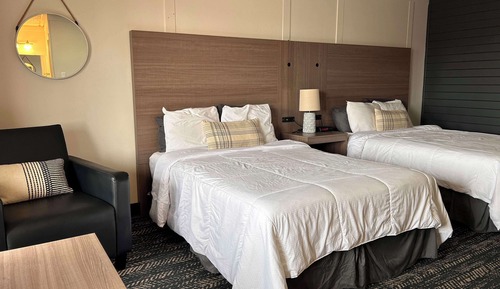 Standard Room, 2 Double Beds, Non Smoking, Kitchenette