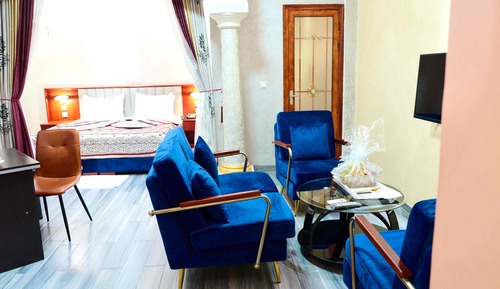 Junior Room