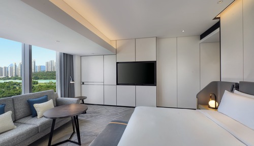 Studio Suite, 2 Bedrooms