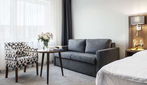 Deluxe Double or Twin Room with extra bed