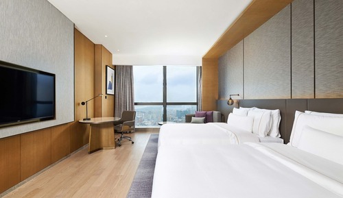 Room, 2 Double Beds, River View