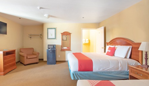 Room, 2 Queen Beds