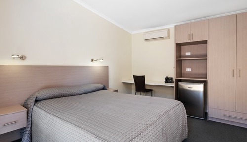 Business Room, Non Smoking (Business Class Room)