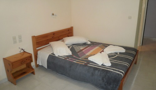 Studio (3 adults)