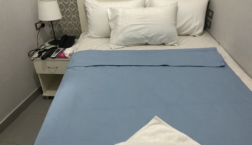 Basic Double Room, Shared Bathroom