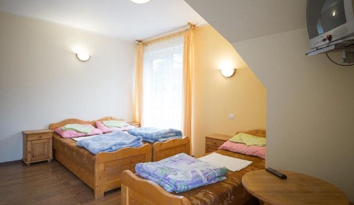 Triple Room, Ensuite (15)