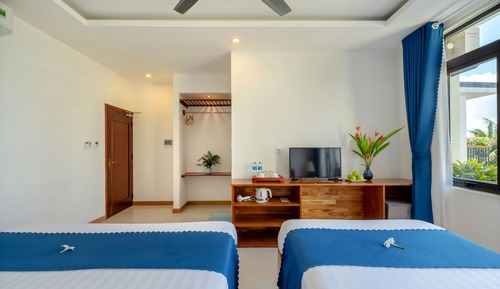 Deluxe Triple Room, River View