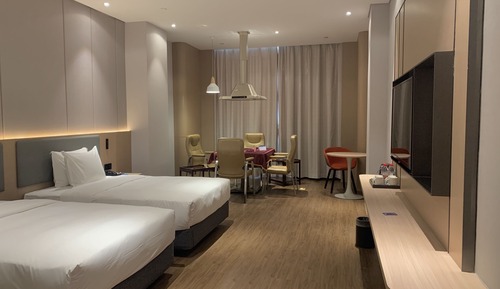 Standard Room, 1 King Bed, City View (Extra Space)
