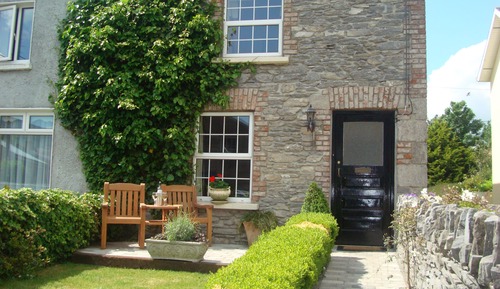 Standard House, 2 Bedrooms
