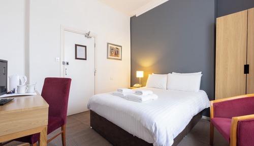 Basic Double Room