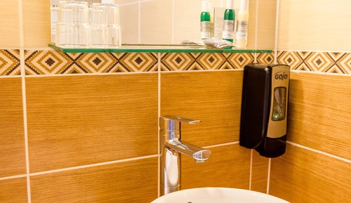 Basic Double Room (External toilets)