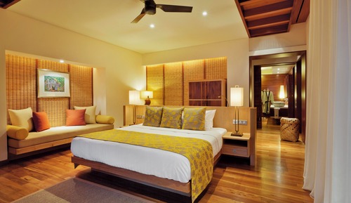 Luxury Beachfront Pool suite