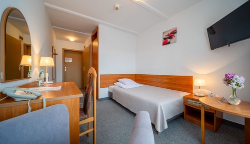 Standard Single Room