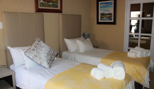 Comfort Twin Room
