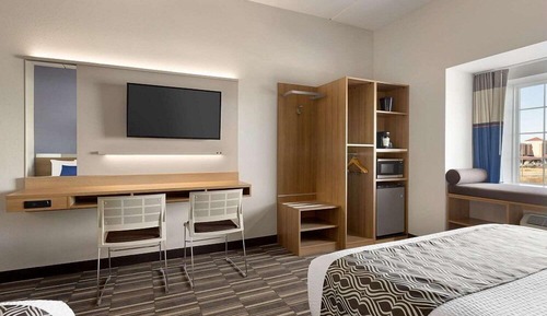 Room, 2 Queen Beds, Accessible, Non Smoking (Mobility)