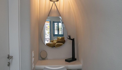 Deluxe Studio Suite