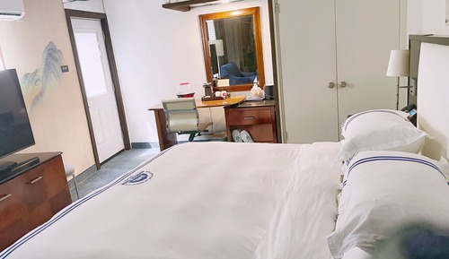 Signature Room