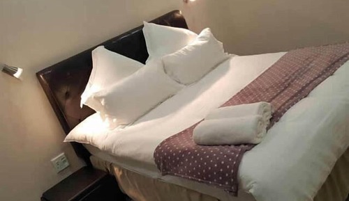 Single Bedroom