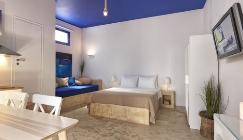 Apartment, Terrace (Psathi Blue Beta)