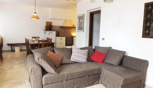 Superior Apartment, 2 Bedrooms, Hill View