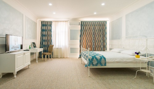 Deluxe Double Room, City View