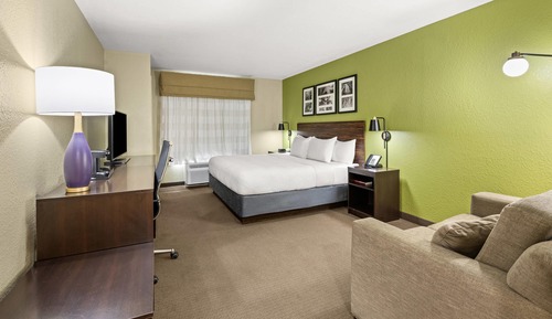 Standard Room, 1 King Bed