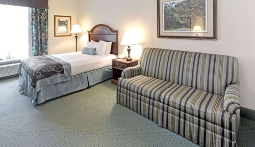 Room, 2 Queen Beds, Accessible, Non Smoking
