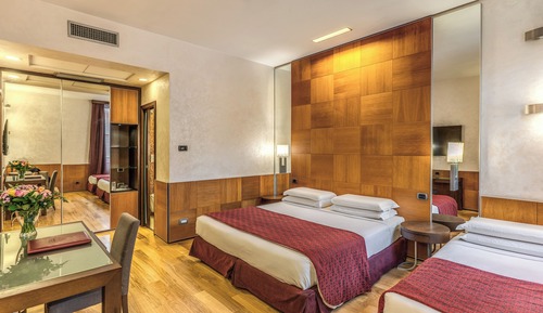 Triple Room