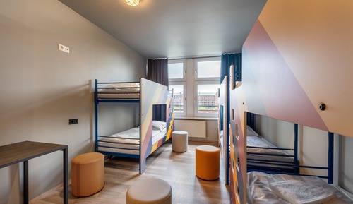 6-Bed Room (Bunk Beds only)