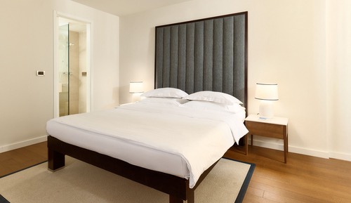 Studio Suite, Balcony