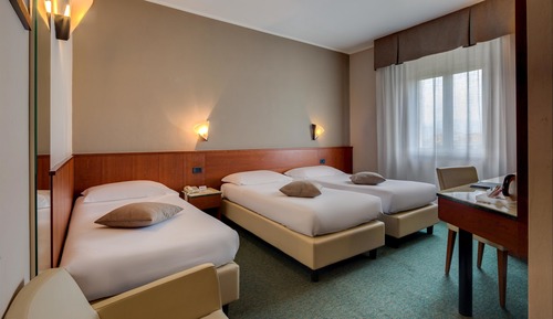 Classic Room, Multiple Beds