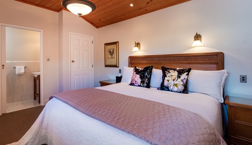Garden View Lodge Suite