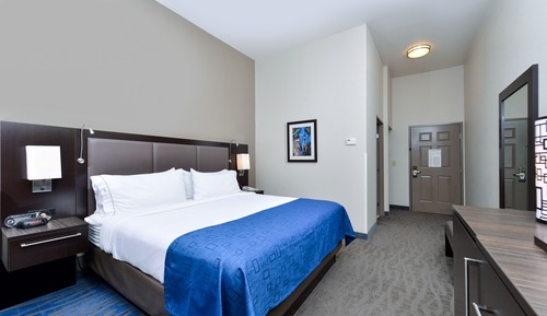Standard Room, 1 King Bed
