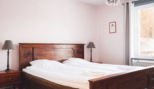 Double Room, Shared Bathroom, Valley View