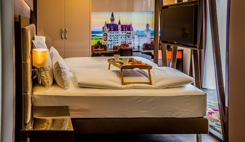 Deluxe Room, Balcony
