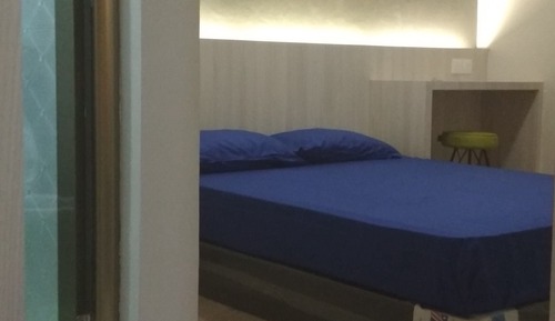 Standard Room, 1 Queen Bed, Private Bathroom