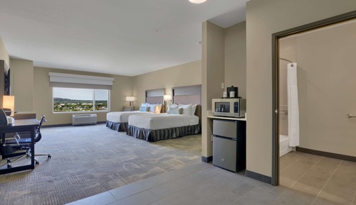 Suite, 2 Queen Beds, Accessible, Kitchen