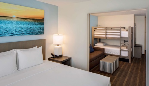 Family Suite, 1 King Bed