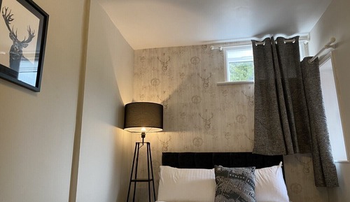 Basic Double Room, Ensuite
