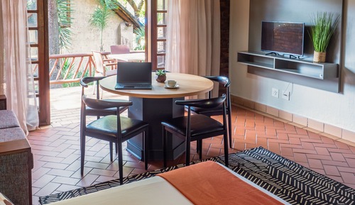 Family Room (Cabana)