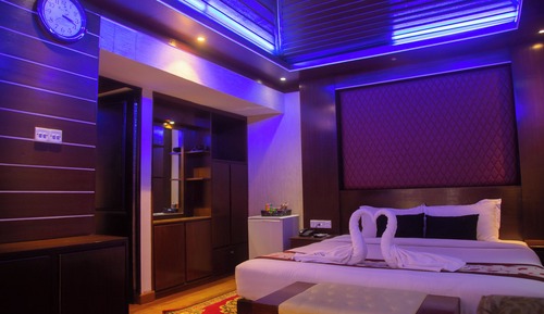 Honeymoon Suite, Mountain View, Mountainside