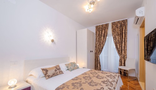 Double Room, Balcony, Pool View (First Floor)